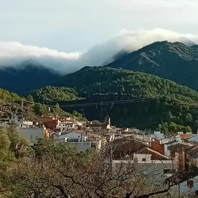 La Viajera Espadan