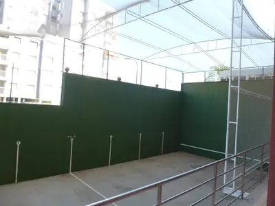 a room under construction with a green wall at Espectacular terraza y vistas en 1a línea de playa in Cullera