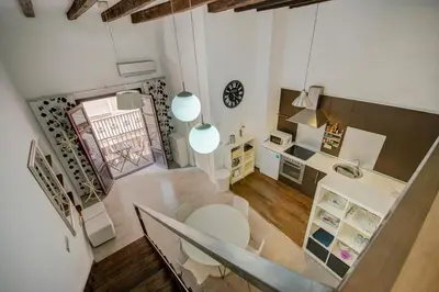 a bathroom with a sink and a shower at Apartamento REPESO in Valencia