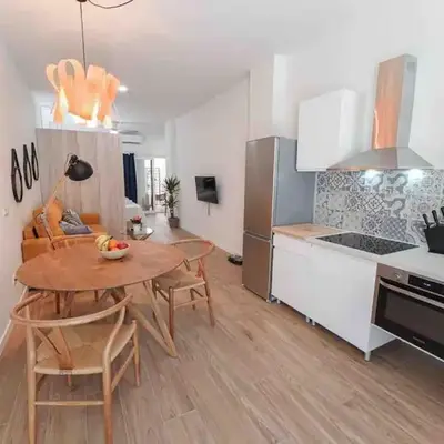 Studio chic avec terrasse