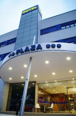 a paxa sign on the front of a building at Plaza Alaquas in Alaquas