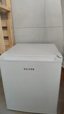 a white refrigerator with the word akoya on it at b1 Estudio independiente junto Aeropuerto in Manises