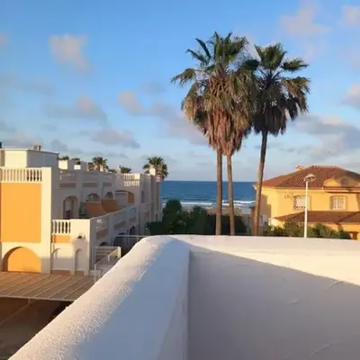 Chalet frente al Mar