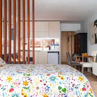 Cozy Suite next to Plaza del Ayuntamiento