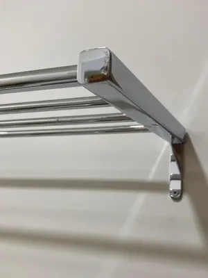 a close up of a metal rack on a ceiling at El Apartamento in Valencia