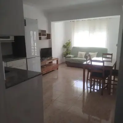 Estudio cerca de la playa
