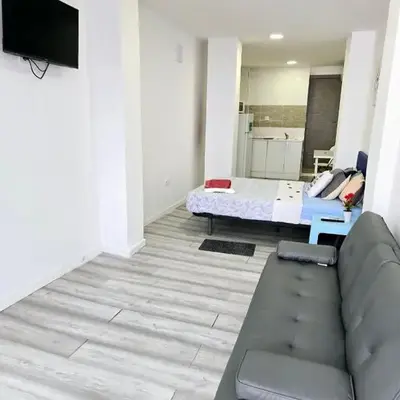 Apartamentos Lindux Airport