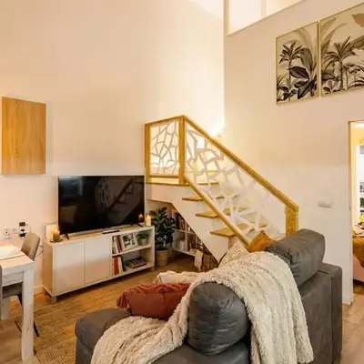 Urban apartment BAJO 6 - HOUSEVANLIVE
