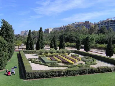 a park with a garden with bushes and trees at Romantic Apartment Botanico by Virkin Suites in Valencia