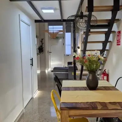 Excepcional Amplio Apartamento Industrial Fallas hasta 6