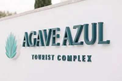 a sign for azona azul tourist complex at Riviera Esmeralda Relax y belleza en un solo lugar in Torrent