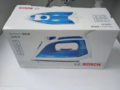 a box with a blue and white sewing machine at Altura in Valencia