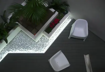 an overhead view of a bathroom with a toilet and plants at Apartamento Forn dels Apòstols in Valencia