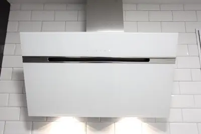 a white stove top oven in a kitchen at 5 SENSES in Valencia