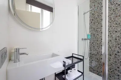 a flyer for a photography app with a phone and avertisement for aocatechin at FLORIT FLATS - Stylish 2 Bedroom AC Wifi Terrace Attic in Valencia Center in Valencia