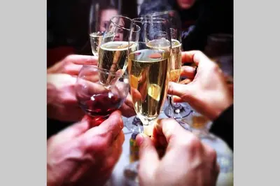 a group of people holding glasses of champagne at UIM Mediterraneo Poeta 6 Wifi in Puerto de Sagunto