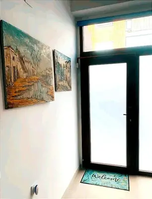 a window in a room with a window sidx sidx sidx at Apartamento en la playa las arenas +Wifi+AC in Valencia