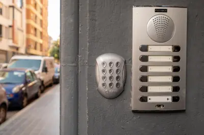 a remote control attached to the side of a building at Modern, Stylish Apartment with balcony in Valencia
